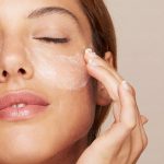 Skin Care – The Importance of Applying Face Cream
