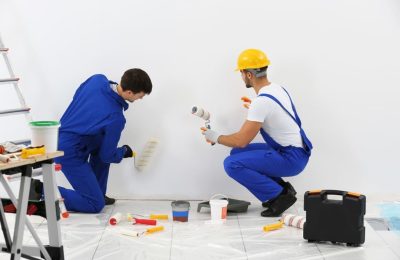 Working with Professional House Painters: Effective Communication and Expectations